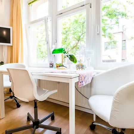 Apartment Altstadt - Cgn *